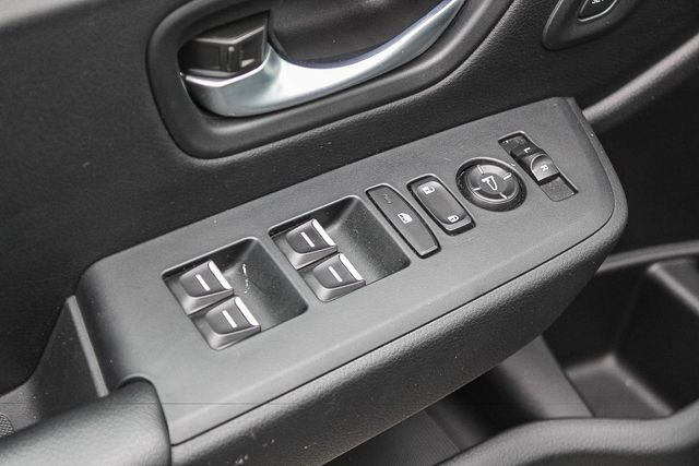Used 2025 Honda Pilot EX-L image 27