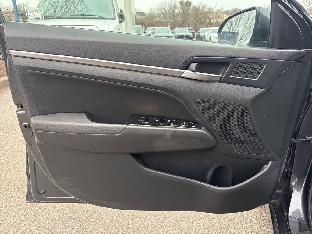 Used 2020 Hyundai Elantra SEL w/ Cargo Package (C1) FWD image 21