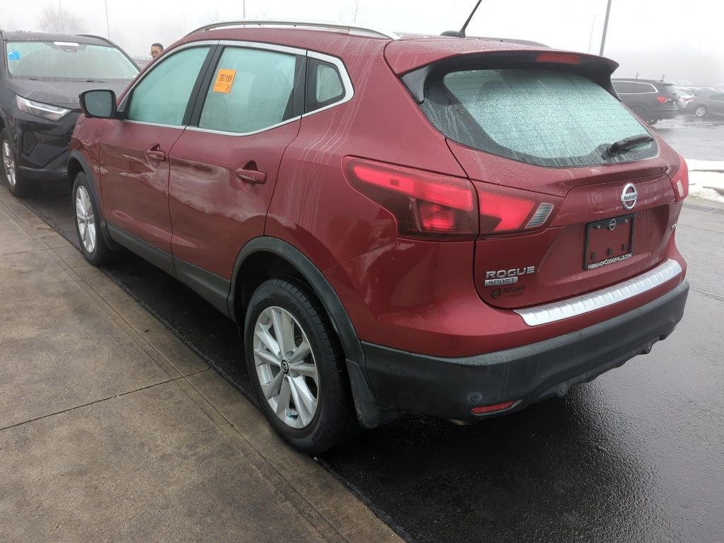 Used 2019 Nissan Rogue Sport SV w/ Technology Package image 5