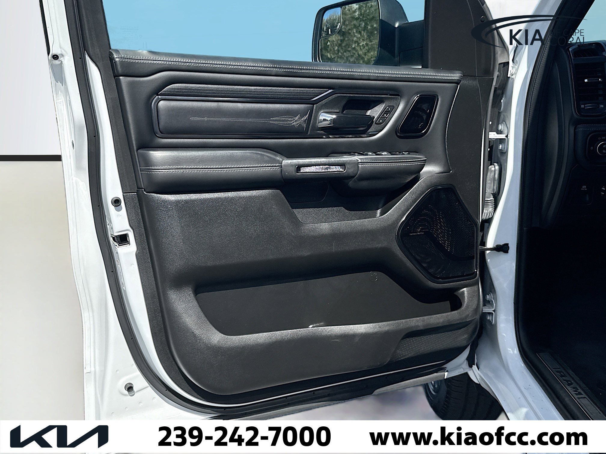 Used 2024 RAM 1500 Limited image 20