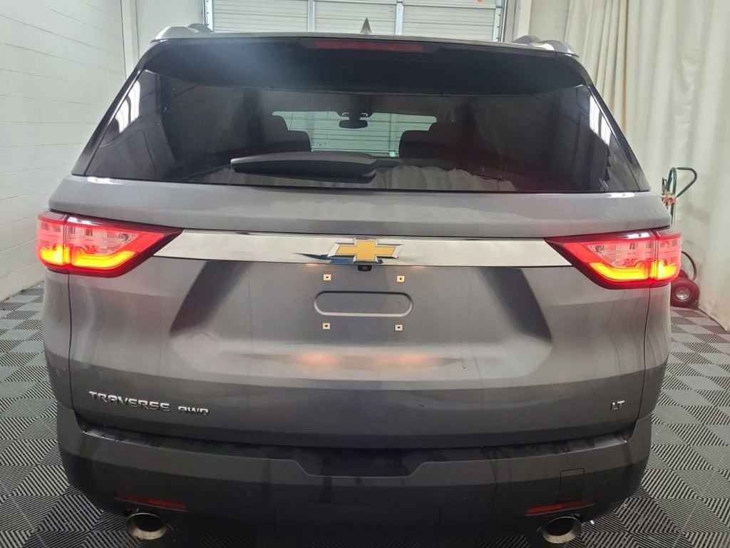 Used 2020 Chevrolet Traverse LT w/ LPO, Floor Liner Package image 4