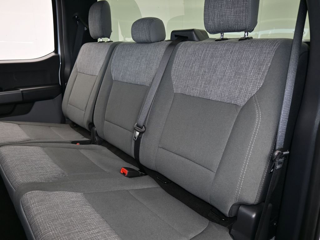 Used 2025 Ford F250 XLT image 36