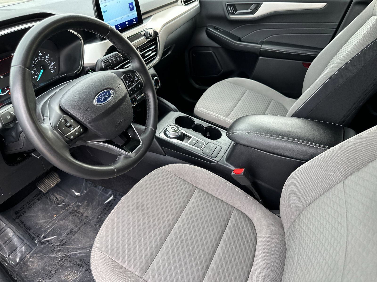 Certified 2022 Ford Escape SE w/ SE Sport Appearance Package image 11