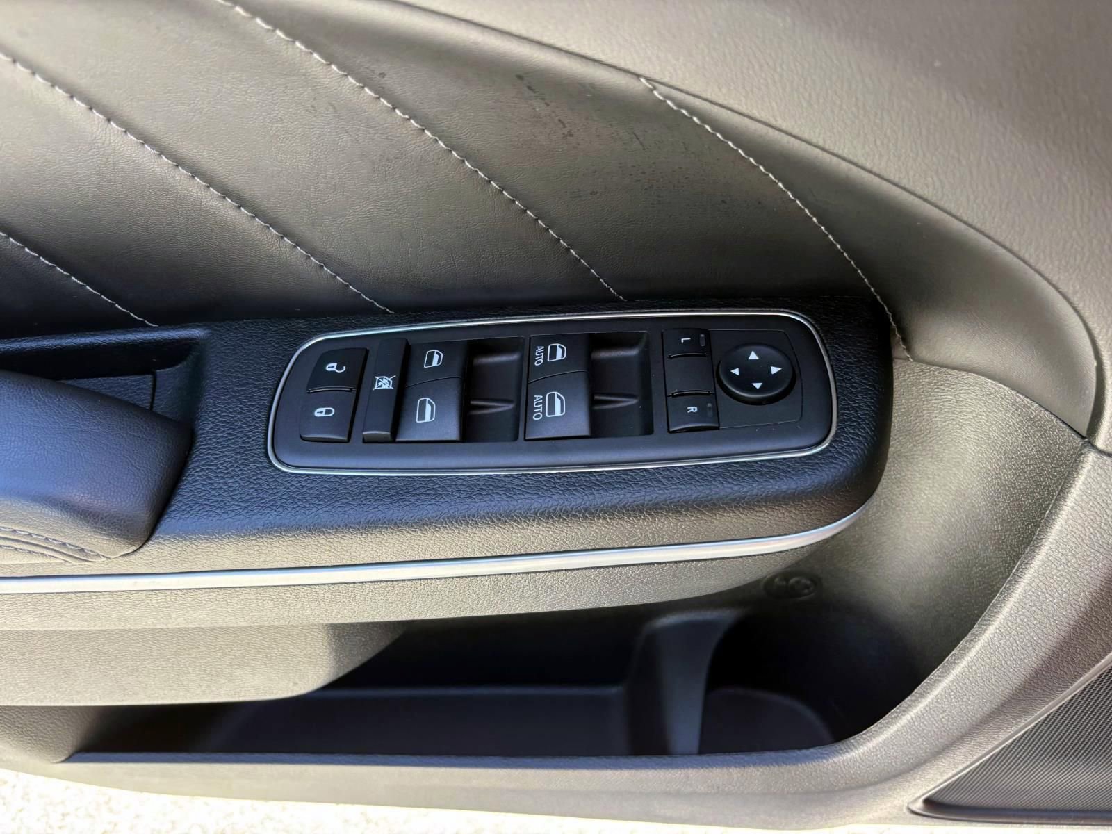 Used 2023 Dodge Charger Scat Pack image 13