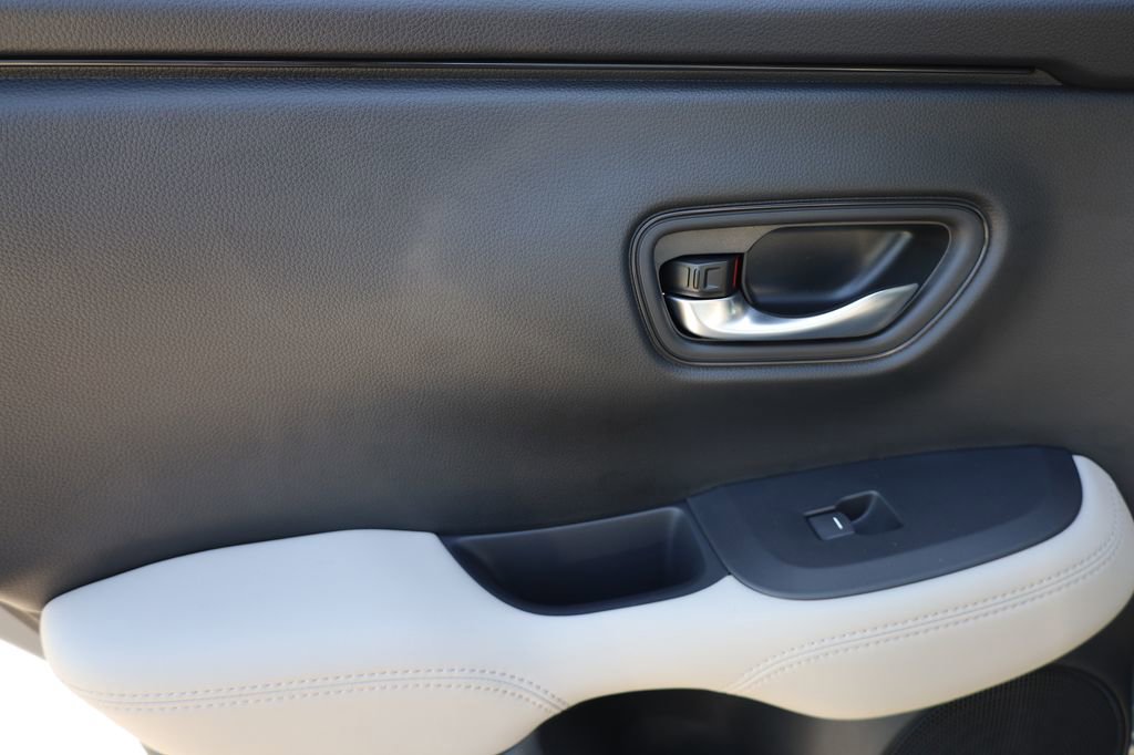 New 2026 Honda HR-V LX image 26