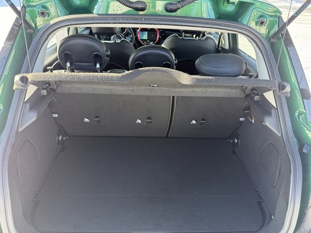 Used 2023 MINI Cooper S image 18