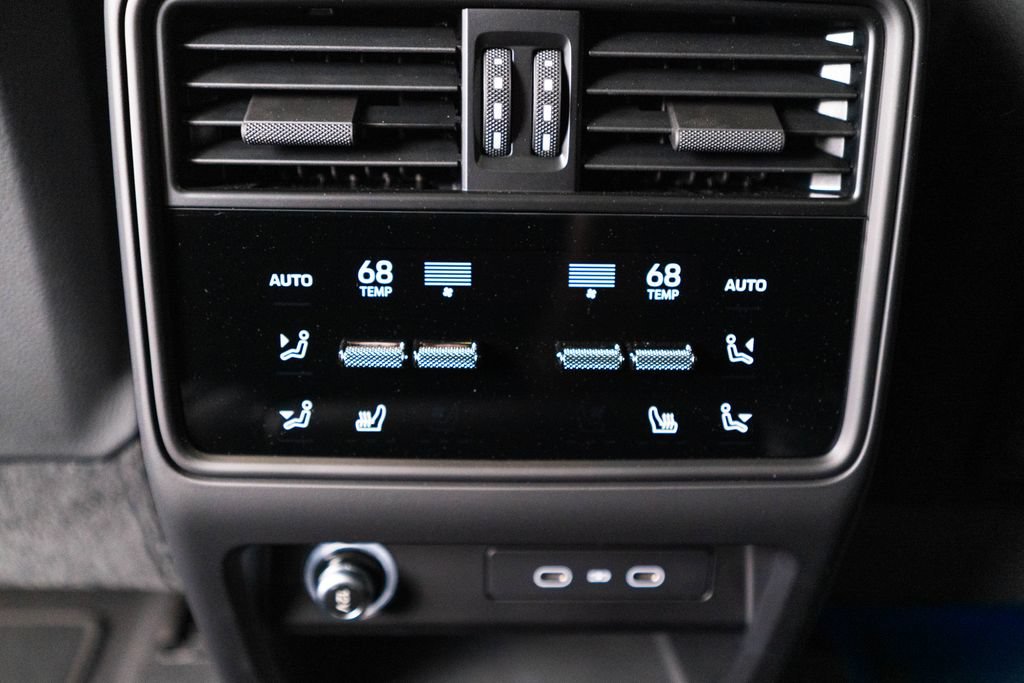 New 2026 Porsche Cayenne AWD/4WD image 36