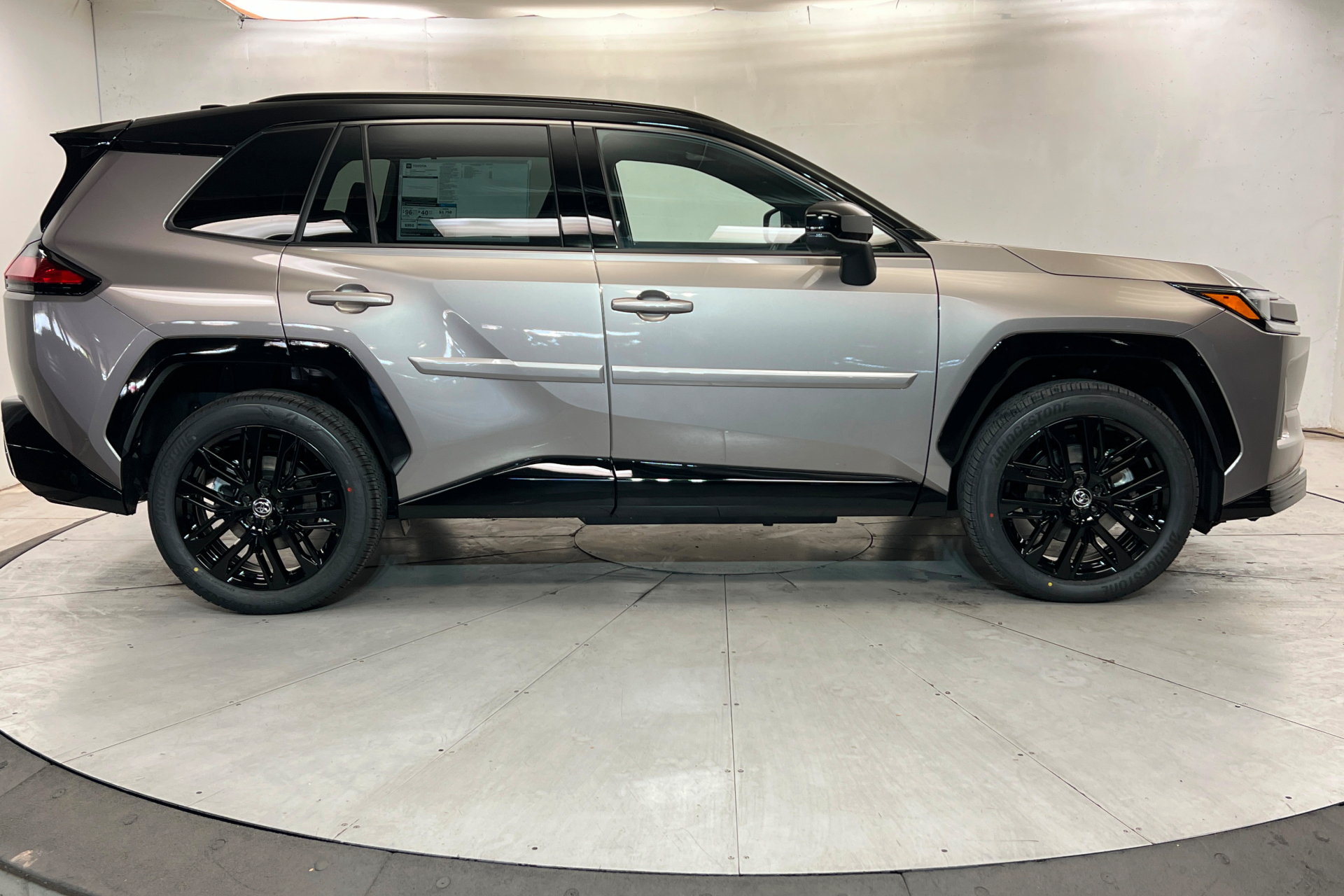 New 2026 Toyota RAV4 XSE AWD/4WD image 6