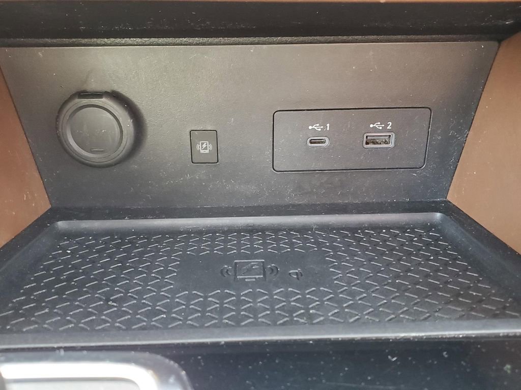 Certified 2024 Nissan Pathfinder Platinum w/ Cargo Package image 29