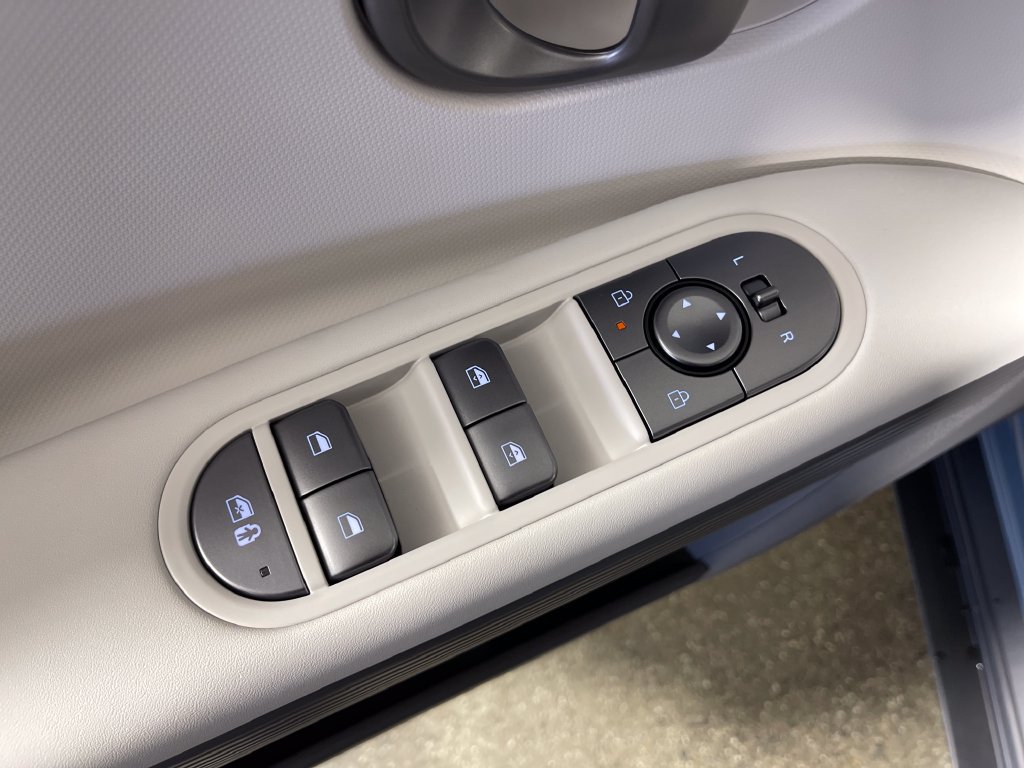 New 2027 Hyundai Ioniq 5 SEL RWD image 18