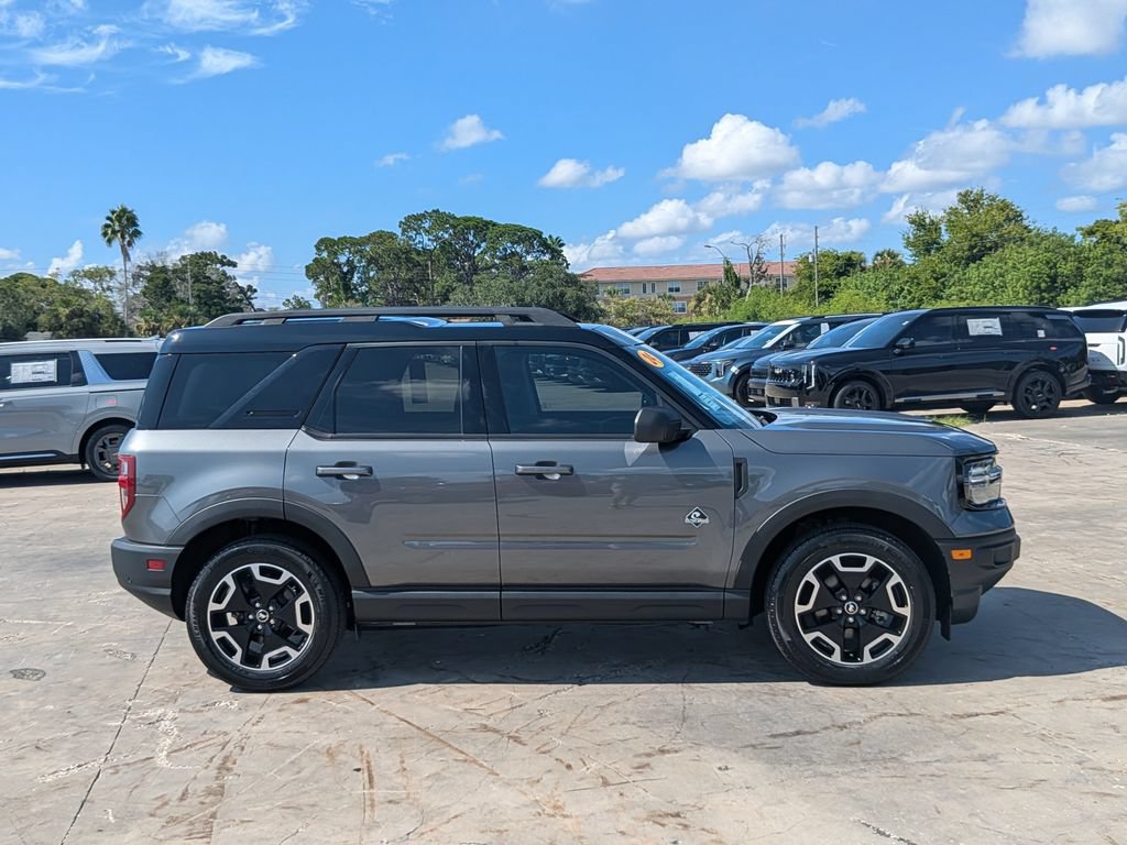 Used 2024 Ford Bronco Sport Outer Banks w/ Tech Package AWD/4WD image 9