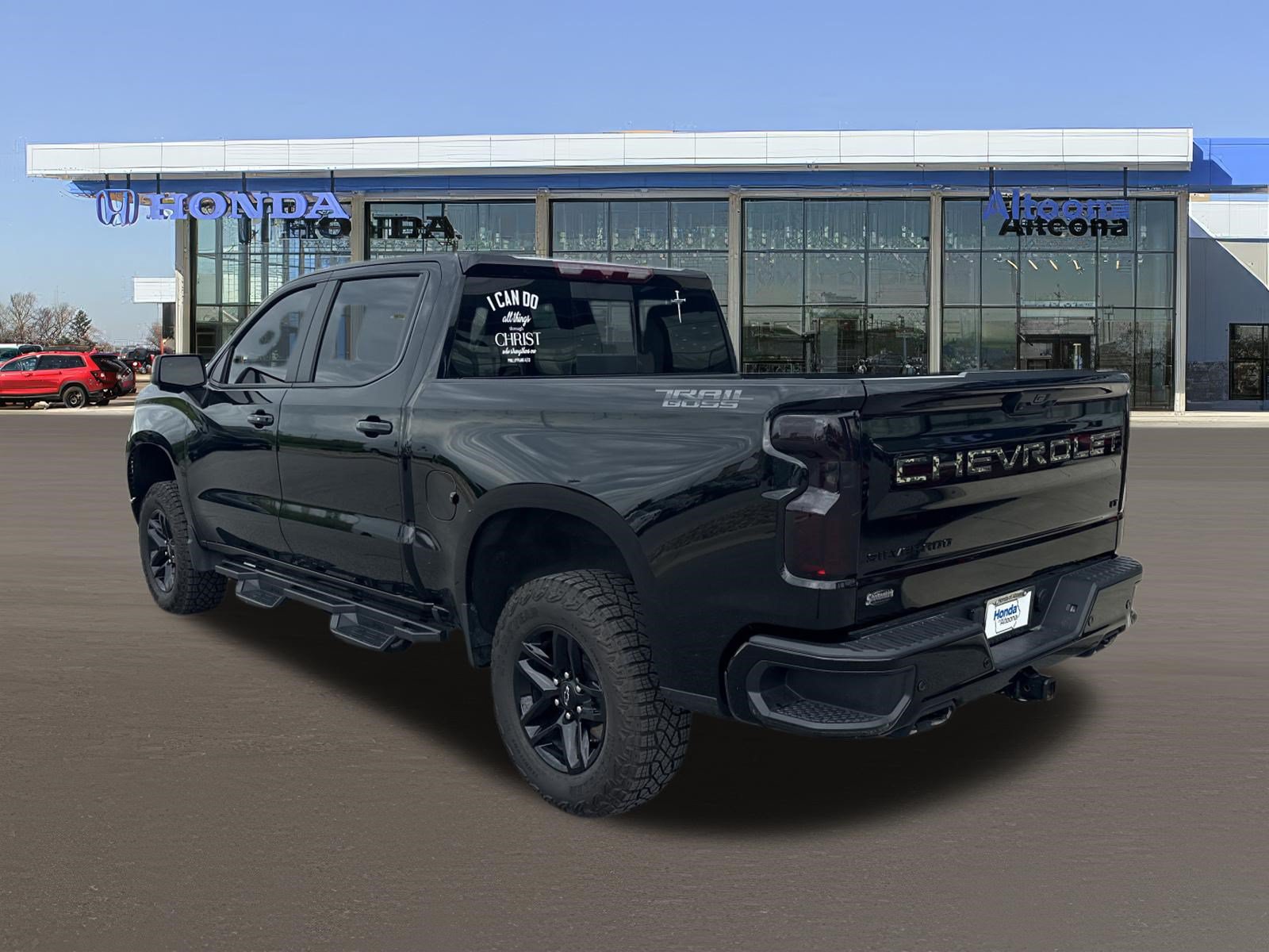 Used 2023 Chevrolet Silverado 1500 LT Trail Boss w/ LT Trail Boss Premium Package AWD/4WD image 3