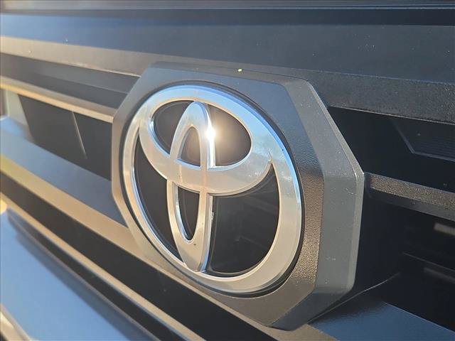 Used 2024 Toyota Tacoma SR5 AWD/4WD image 30