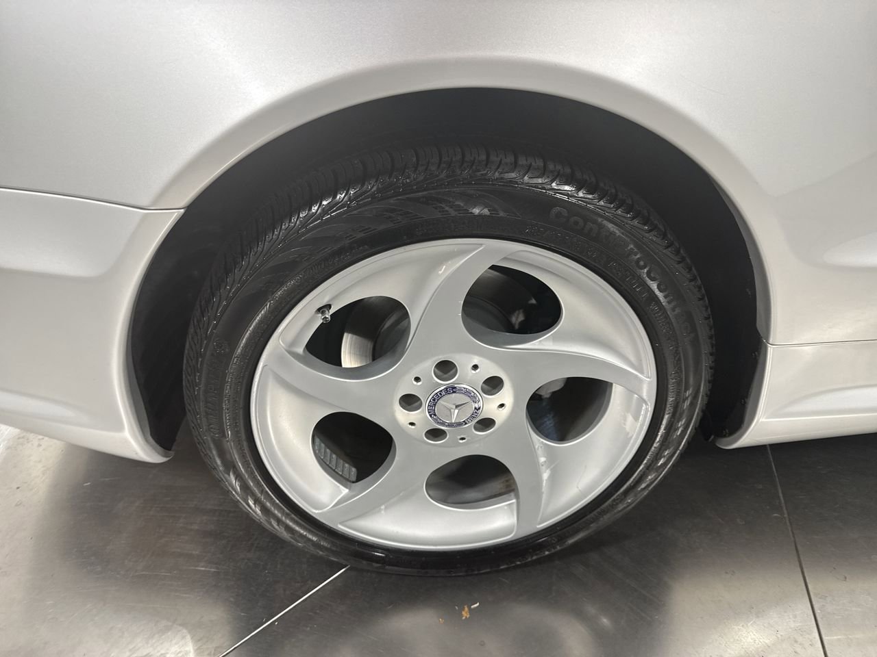 Used 2004 Mercedes-Benz SL 500 image 13