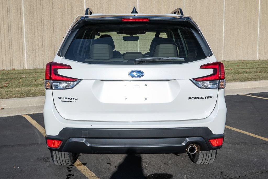 Used 2024 Subaru Forester Limited AWD/4WD image 6