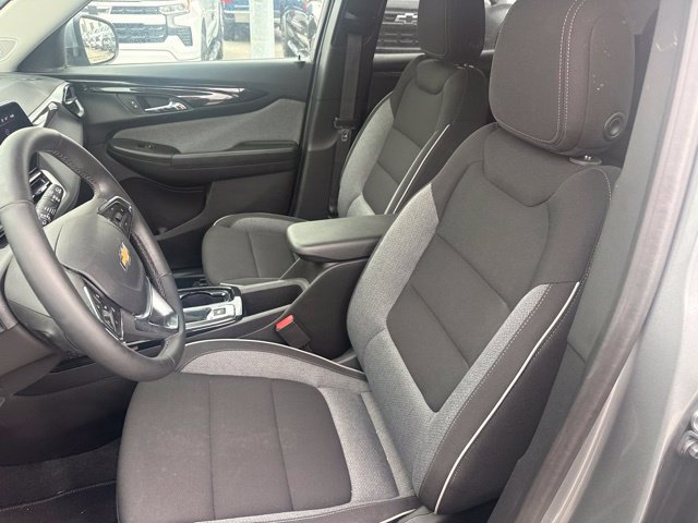 Used 2026 Chevrolet TrailBlazer LT w/ Convenience Package AWD/4WD image 11