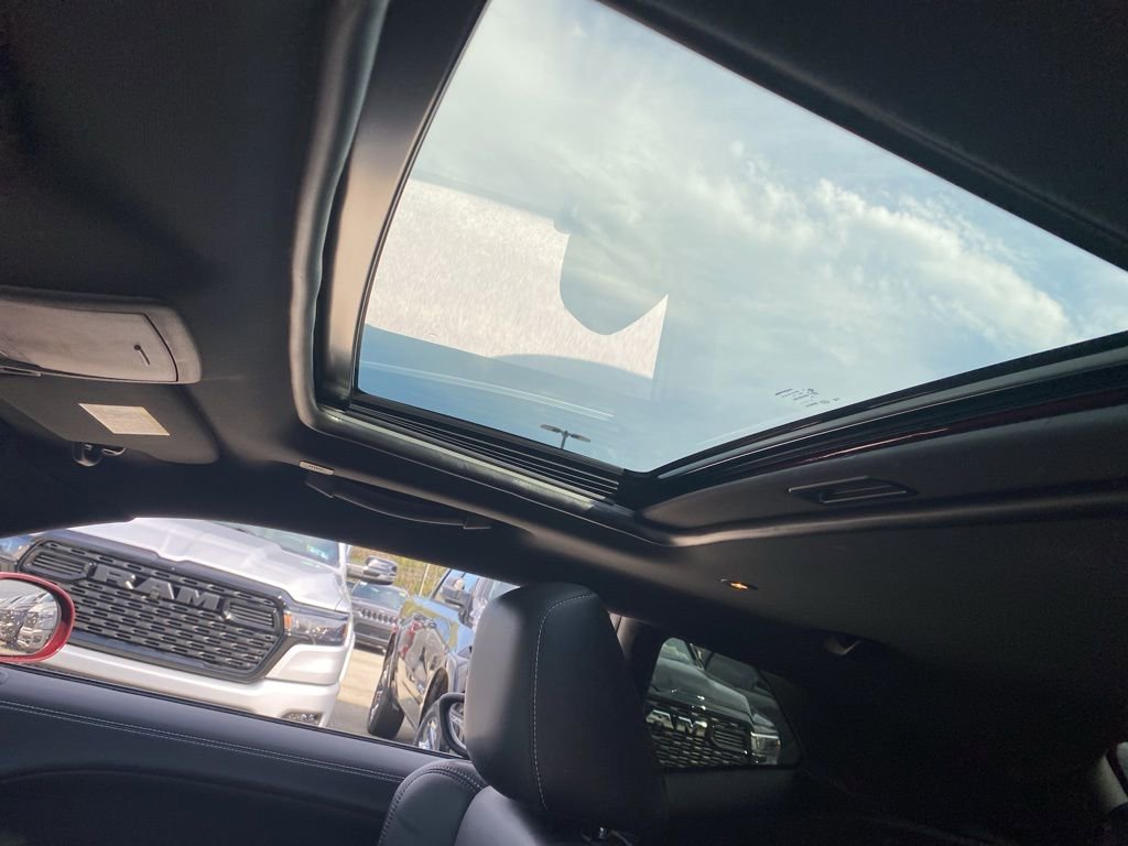 Used 2022 Dodge Challenger SRT Hellcat w/ Plus Package image 10