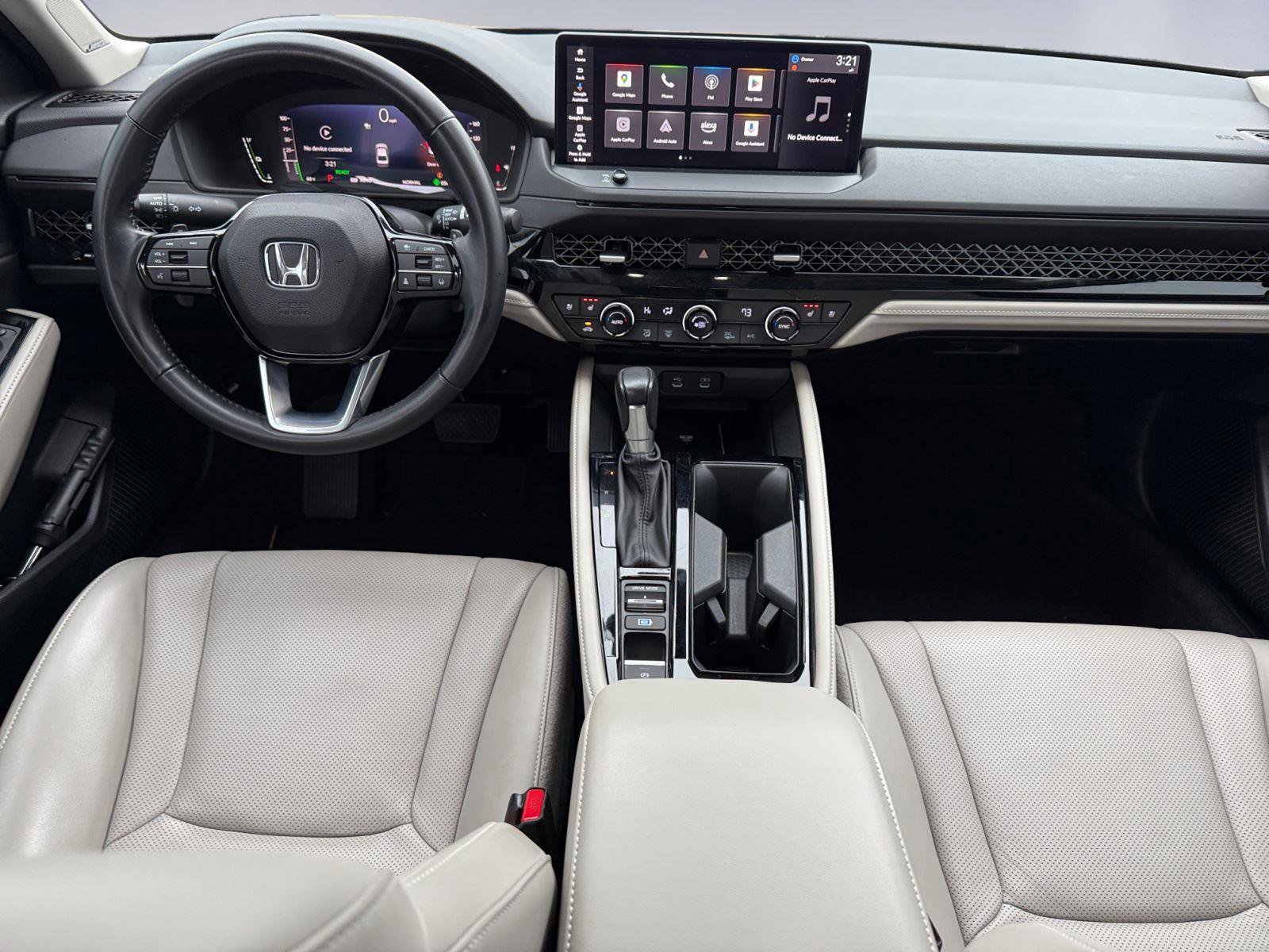 Used 2023 Honda Accord Touring image 15