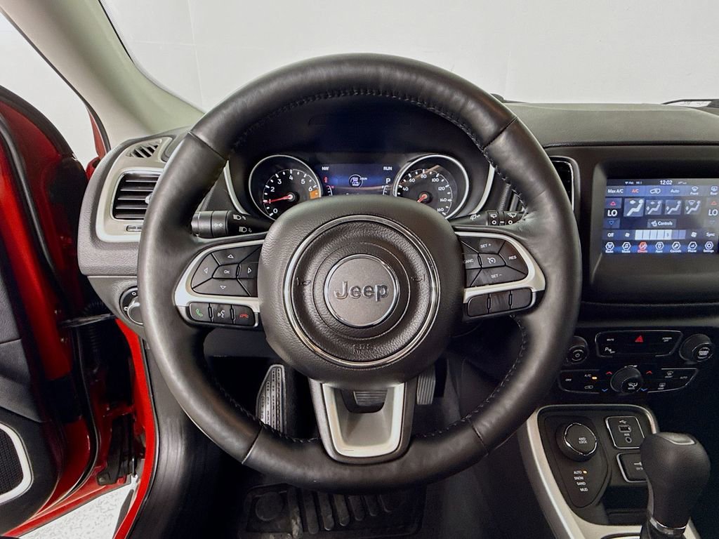 Used 2018 Jeep Compass Sport w/ Tech Group AWD/4WD image 13