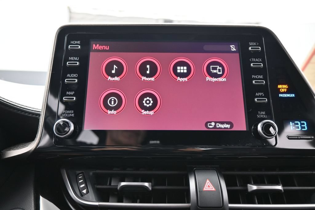Used 2019 Toyota C-HR XLE FWD image 23