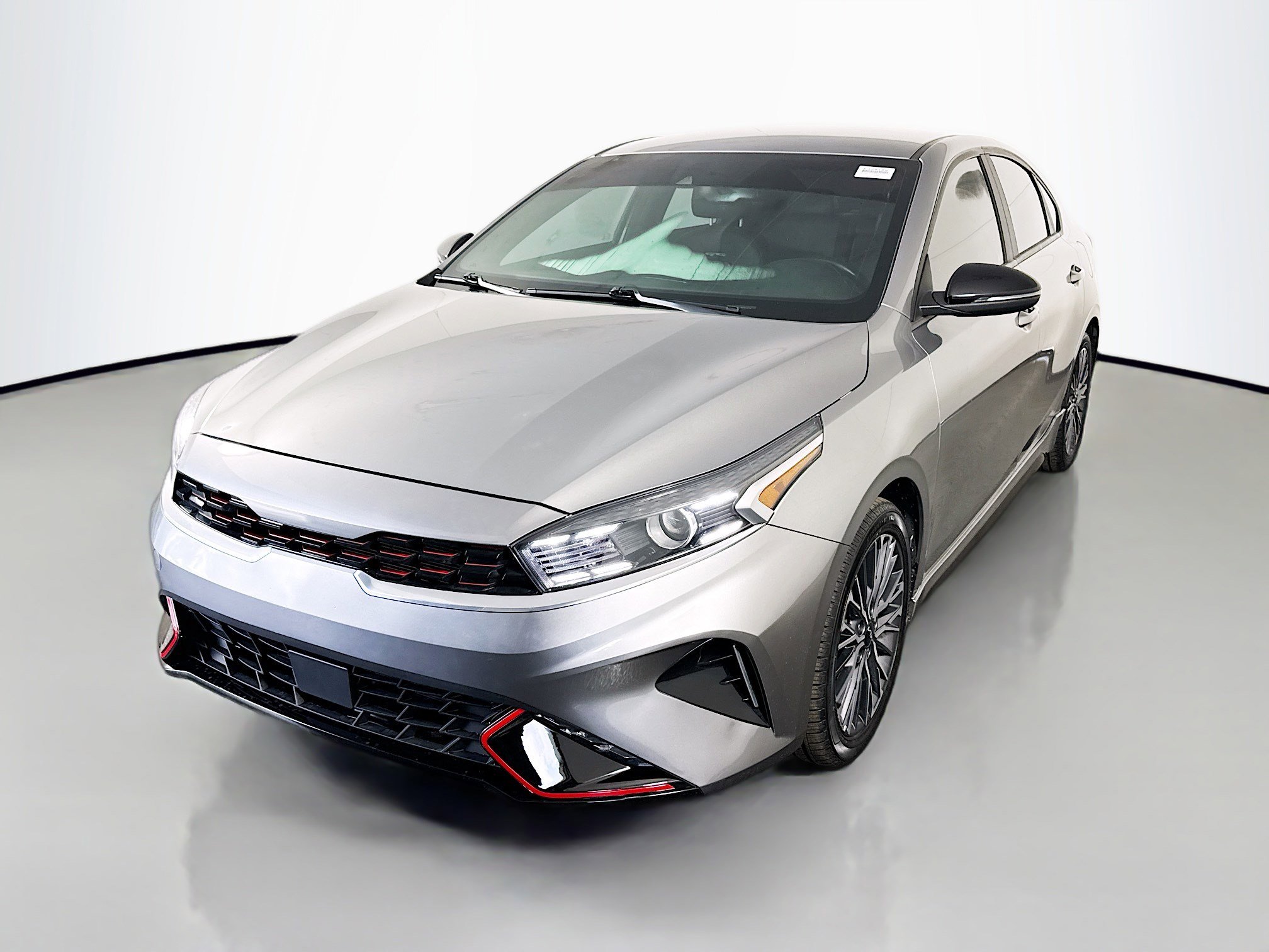 Used 2022 Kia Forte GT-Line w/ GT-Line Technology Package image 4