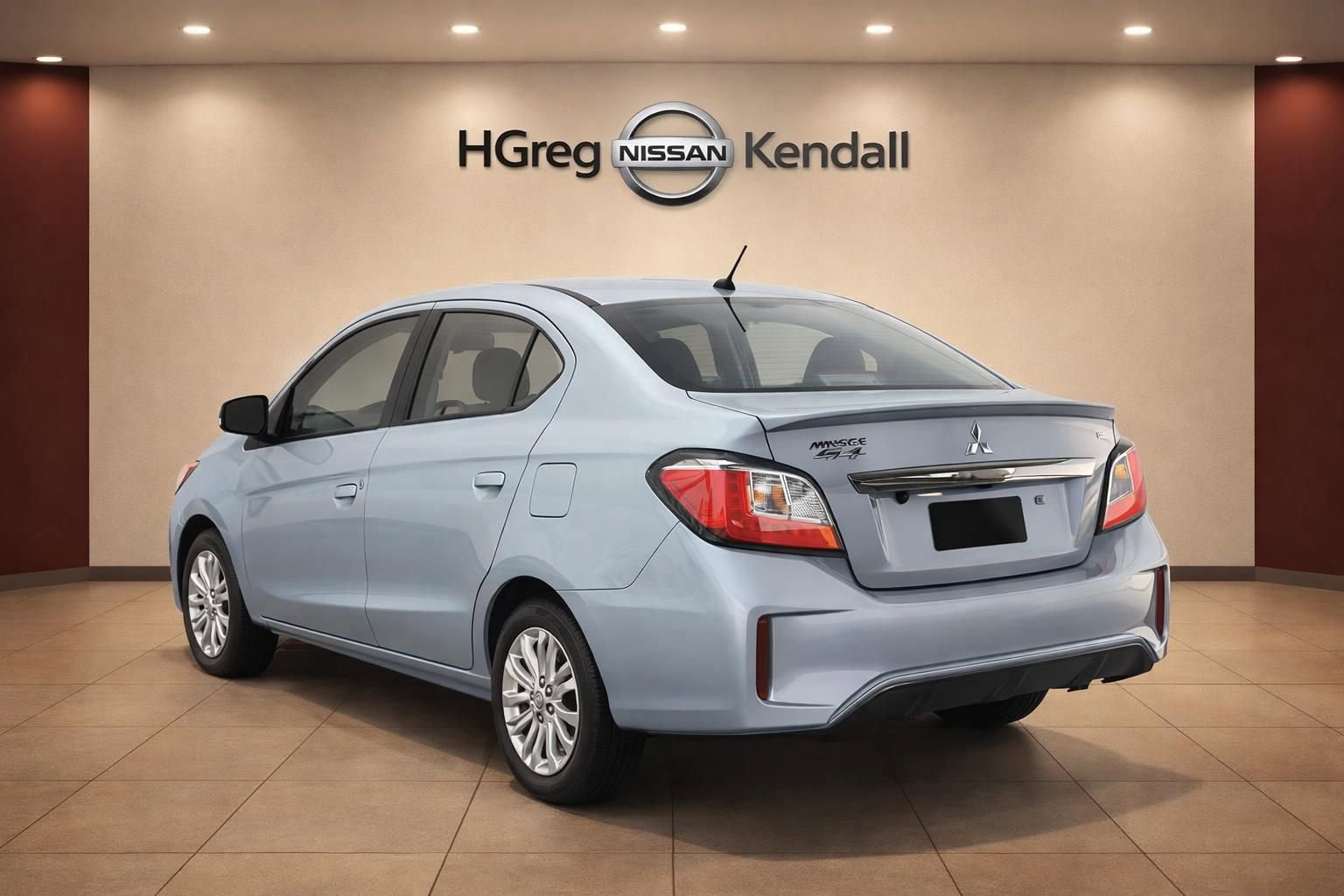 Used 2024 Mitsubishi Mirage G4 SE FWD image 2