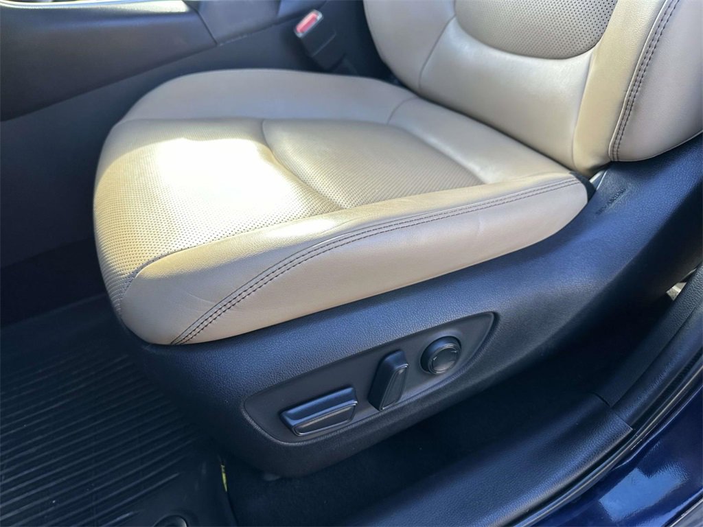 Certified 2021 Toyota RAV4 Limited image 18