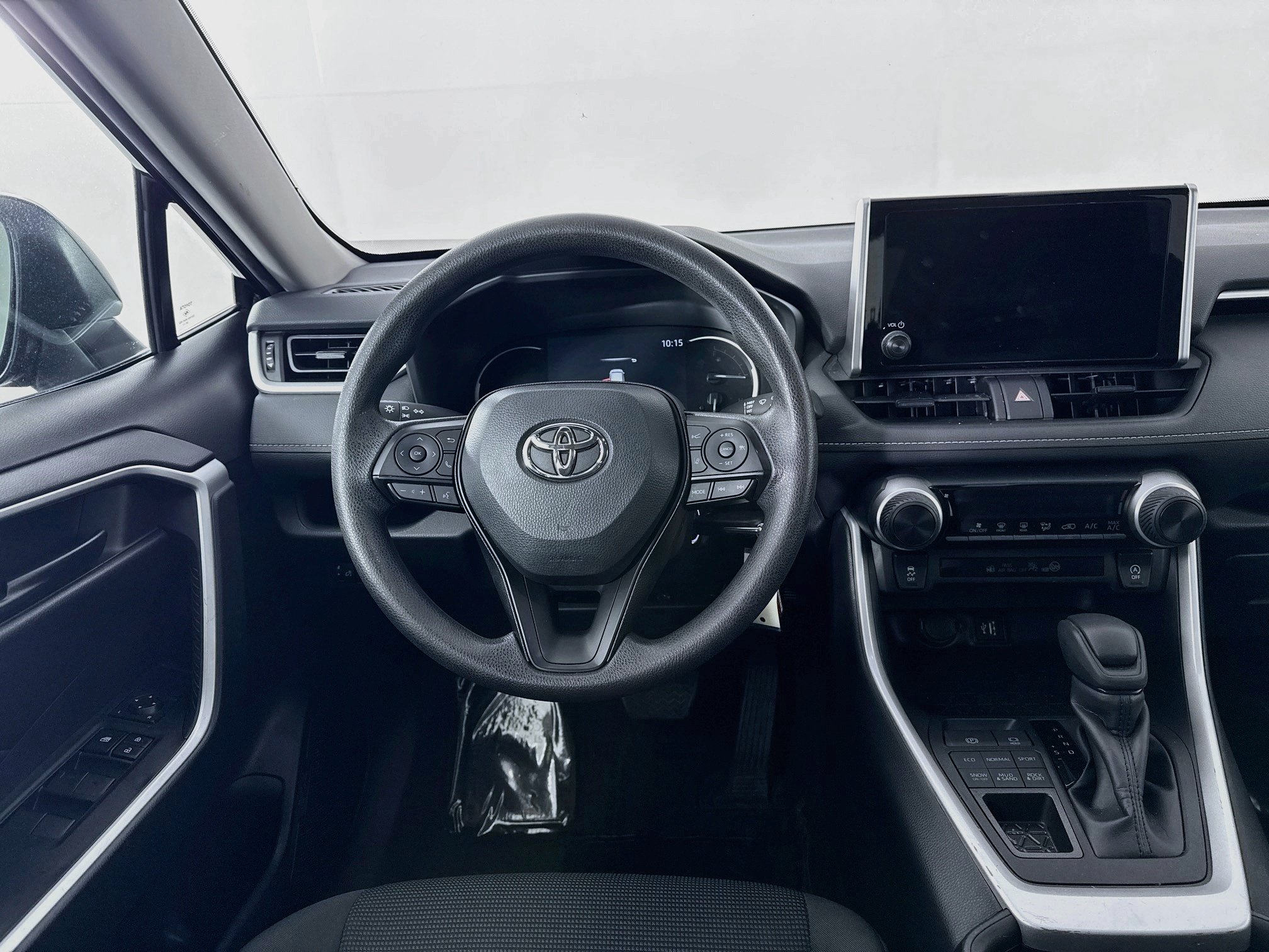 Certified 2025 Toyota RAV4 LE AWD/4WD image 20