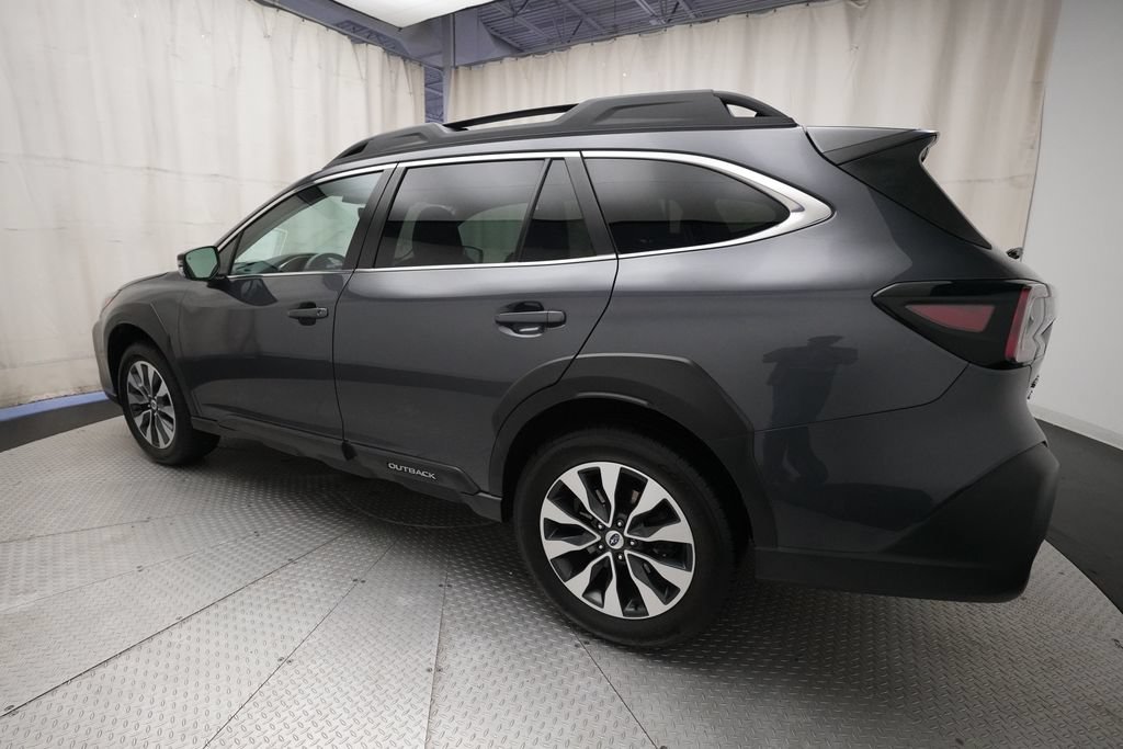 Used 2023 Subaru Outback Limited XT AWD/4WD image 35