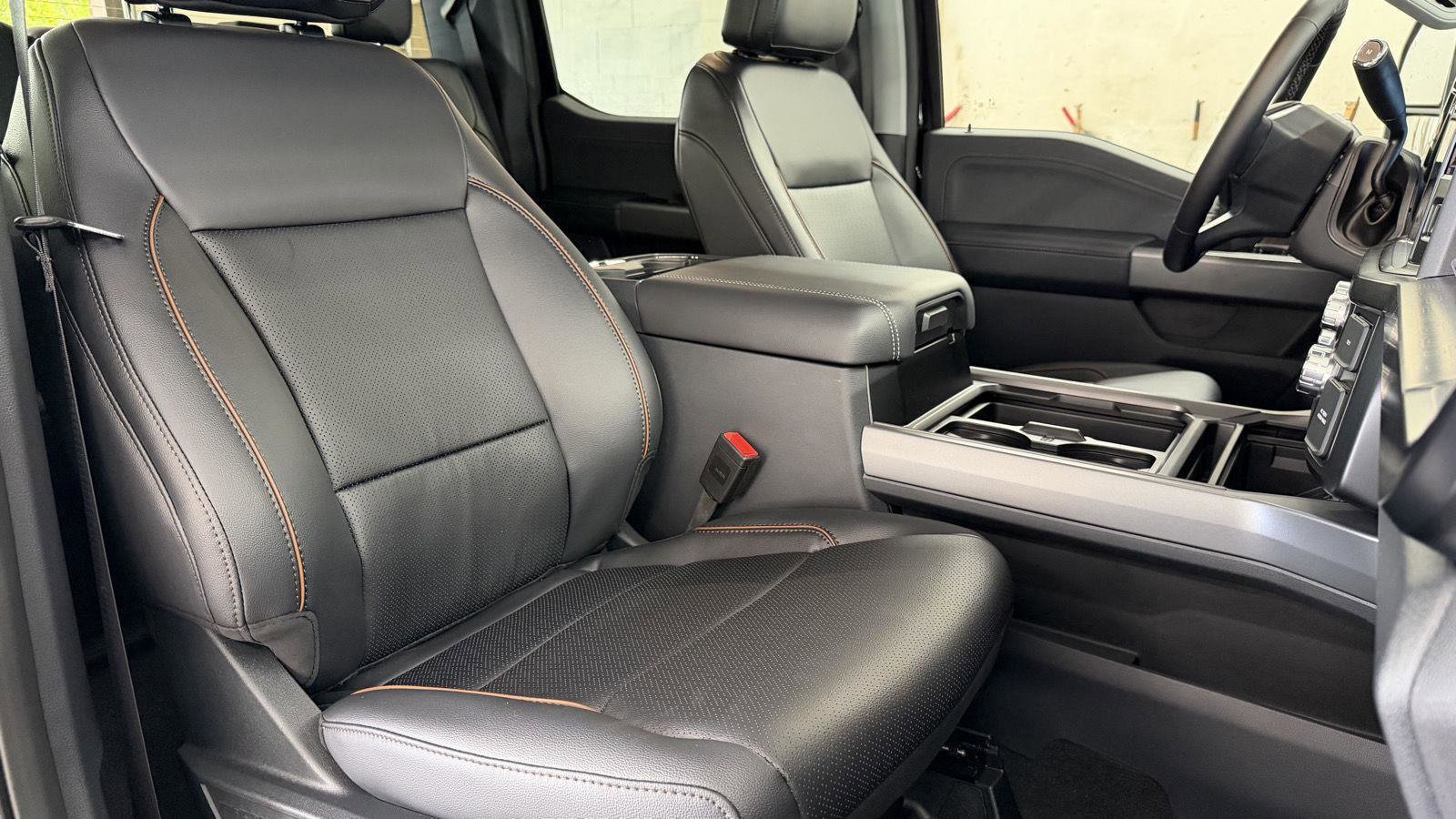 New 2026 Ford F350 Lariat image 22