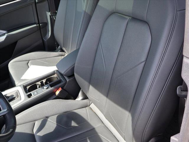Used 2022 Audi Q3 2.0T Premium w/ Convenience Package AWD/4WD image 14