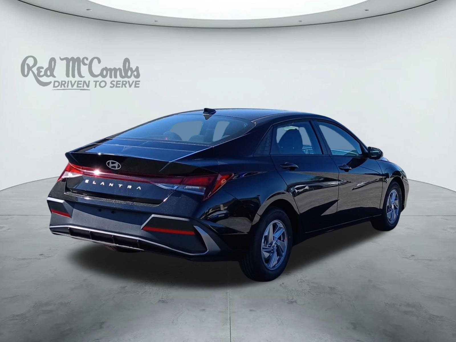 New 2026 Hyundai Elantra SE image 5