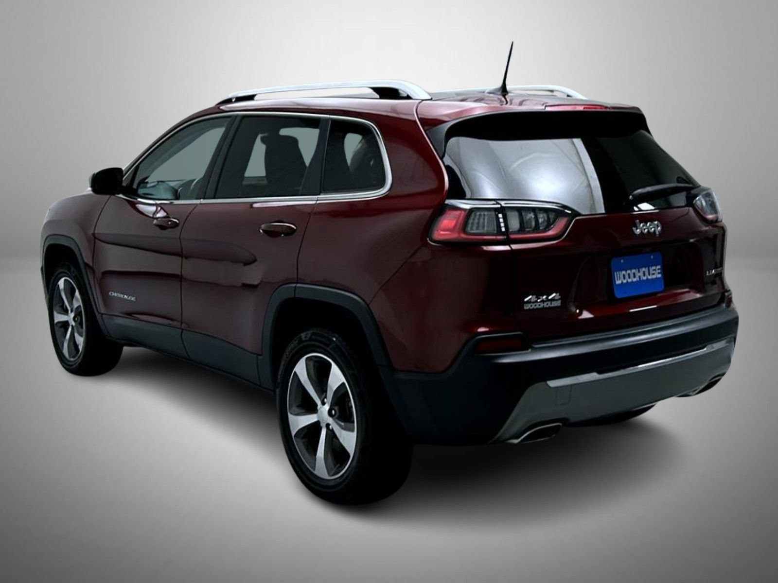 Used 2019 Jeep Cherokee Limited AWD/4WD image 7
