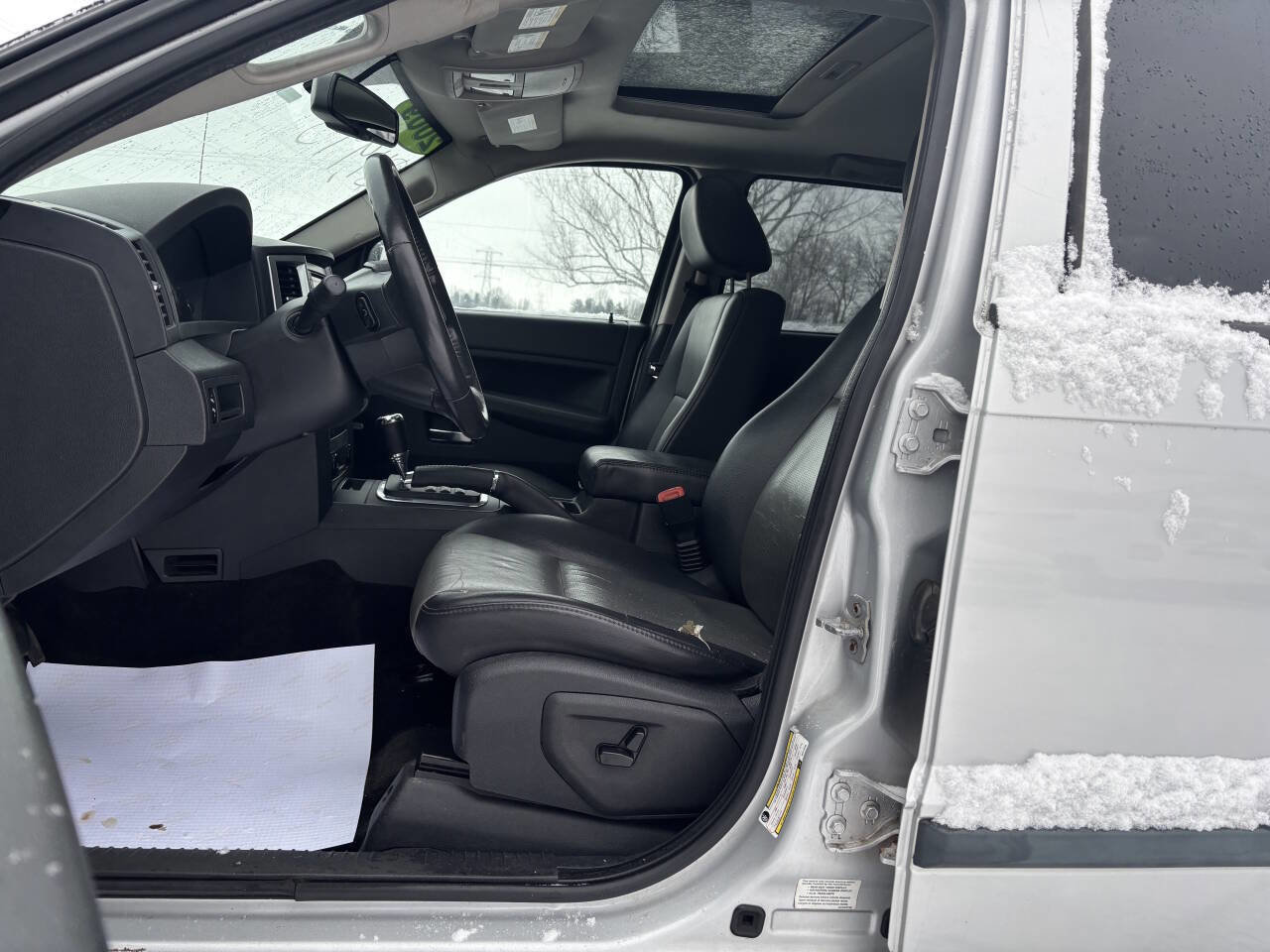 Used 2009 Jeep Grand Cherokee Laredo image 14