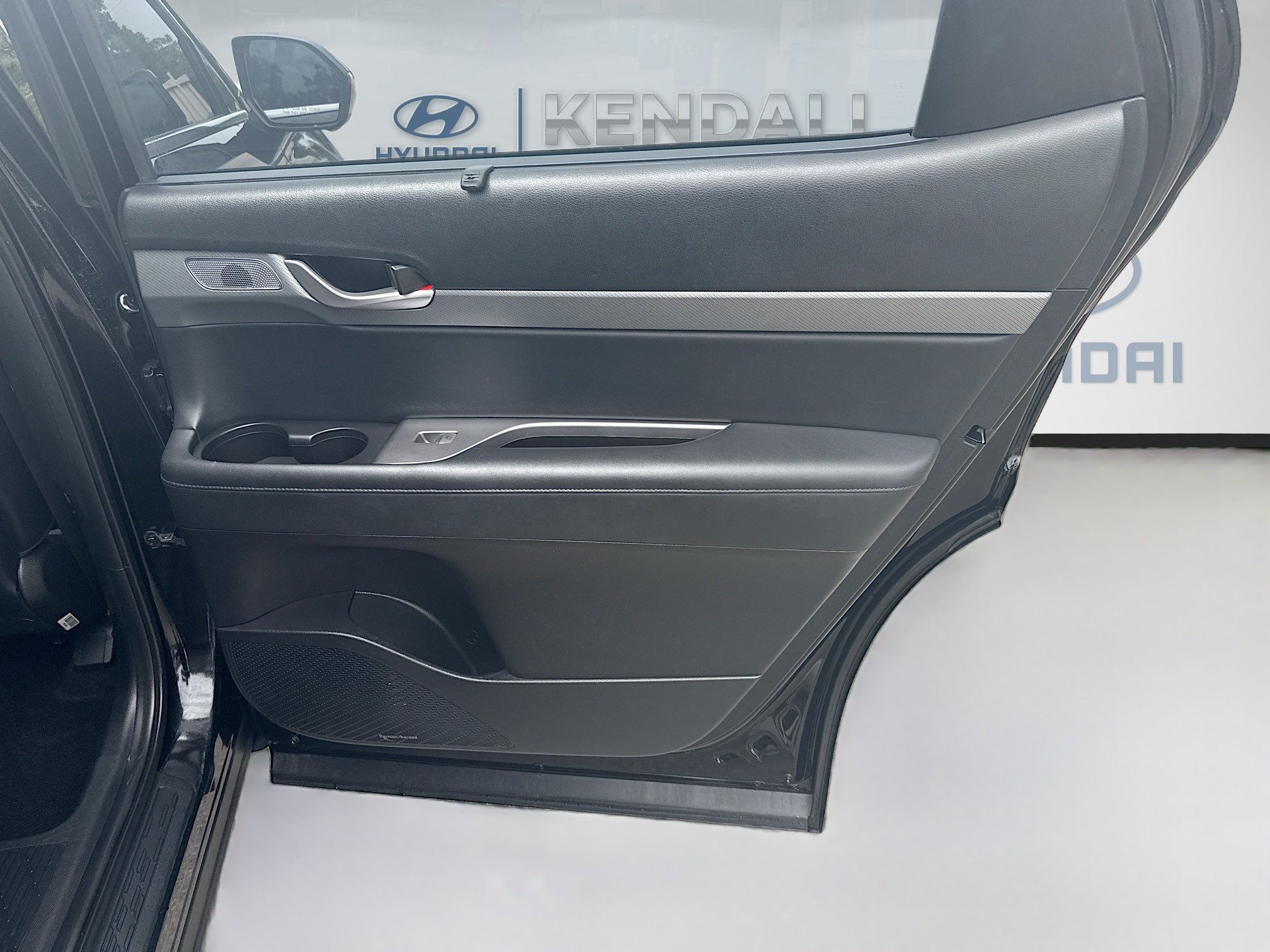 Used 2023 Hyundai Palisade SEL w/ Premium Package FWD image 28