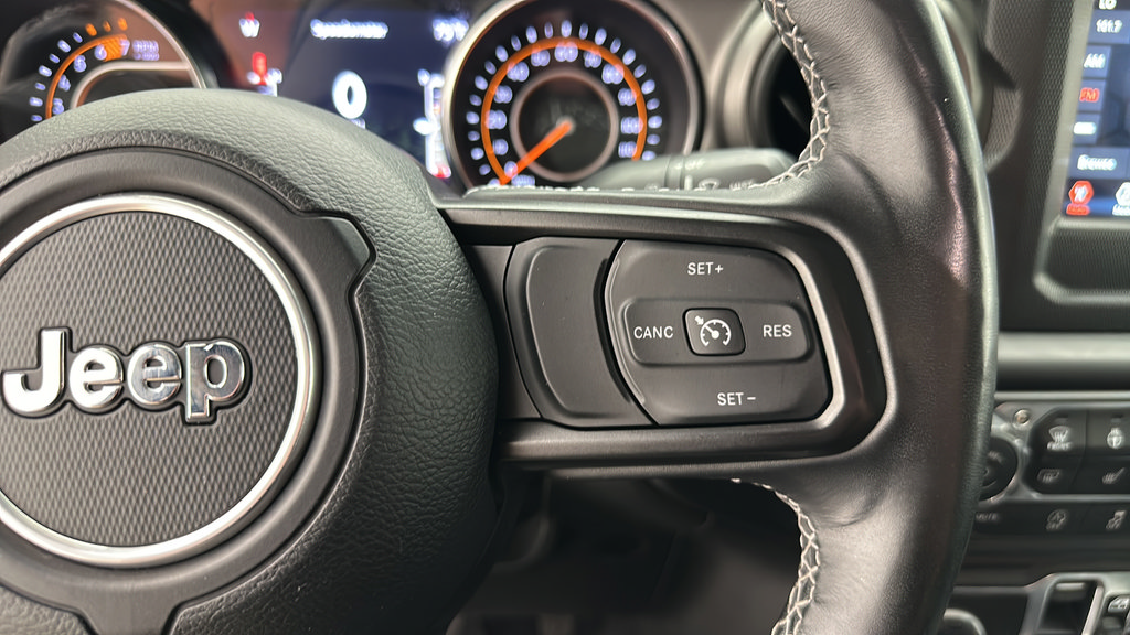 Used 2023 Jeep Wrangler Unlimited Sport AWD/4WD image 18