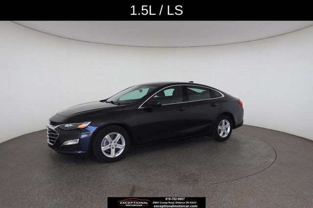 Used 2023 Chevrolet Malibu LS FWD image 3