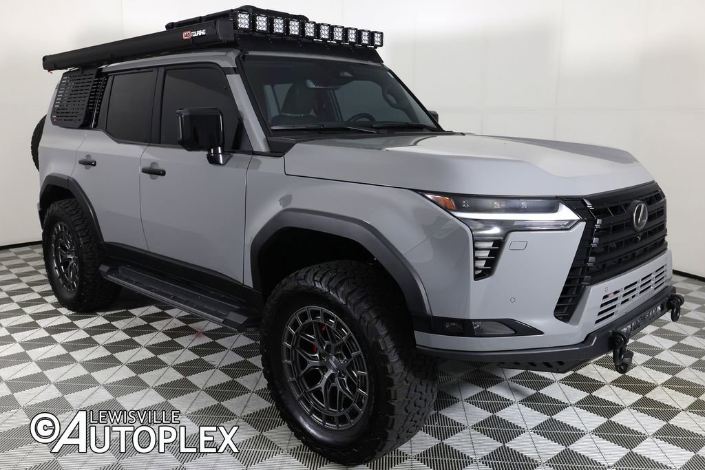 Used 2024 Lexus GX 550 AWD/4WD image 3