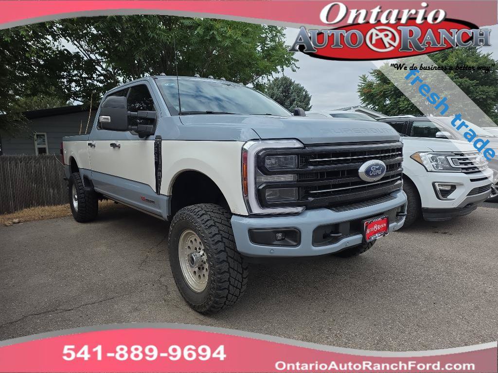 Certified 2025 Ford F350 Platinum w/ Tremor Off-Road Package AWD/4WD image 1