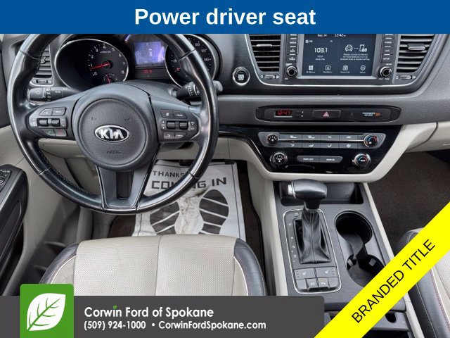 Used 2018 Kia Sedona LX w/ LX Essentials Premium Package FWD image 3