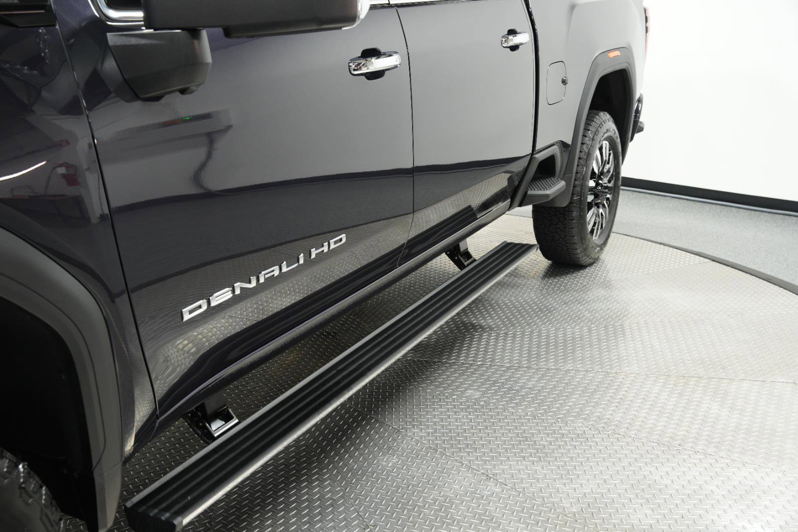 New 2026 GMC Sierra 2500 Denali Ultimate image 4