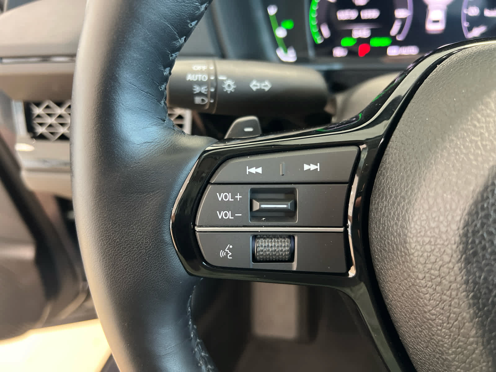 Certified 2025 Honda Accord Touring image 23