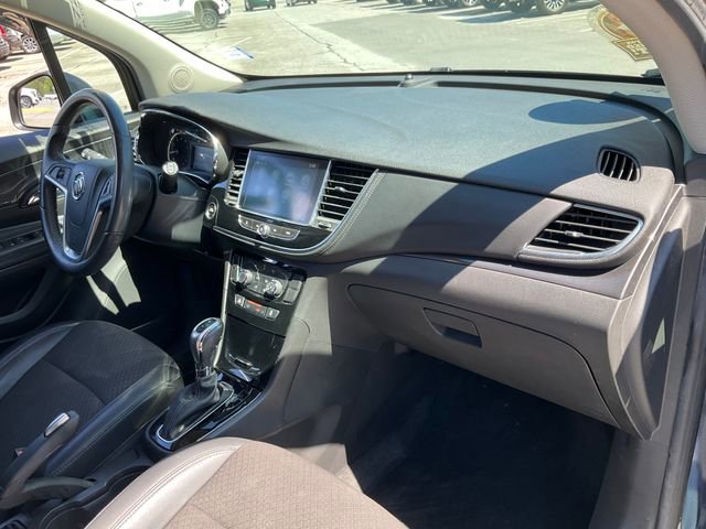 Used 2021 Buick Encore Preferred image 20