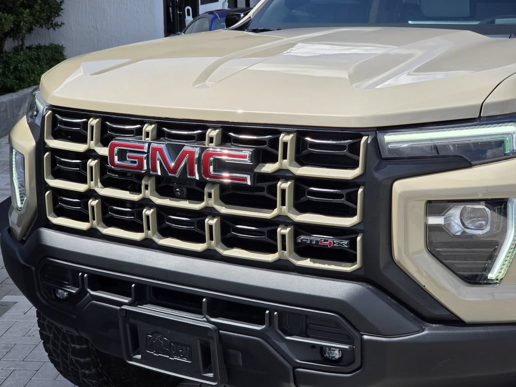 Used 2024 GMC Canyon AT4X w/ AT4X AEV Edition AWD/4WD image 8