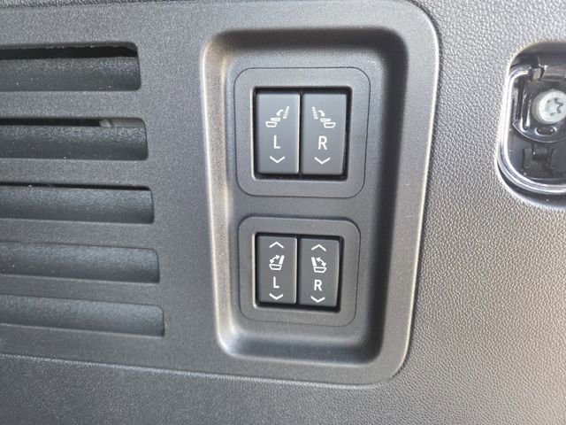 New 2026 Buick Enclave Preferred w/ Power Package image 17