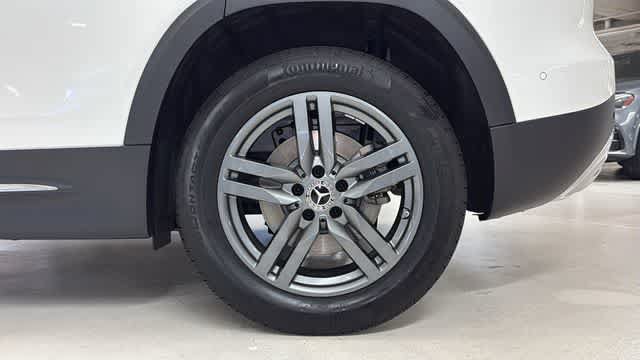 Certified 2026 Mercedes-Benz GLB 250 4MATIC image 11