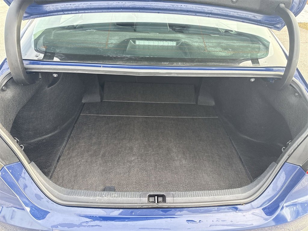 Used 2023 Toyota Camry LE image 20