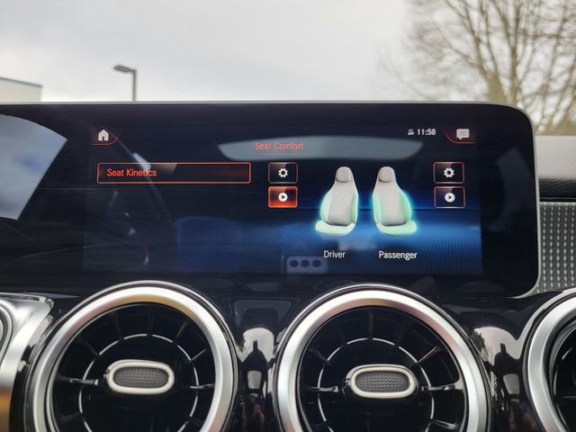 Used 2021 Mercedes-Benz GLB 250 image 19