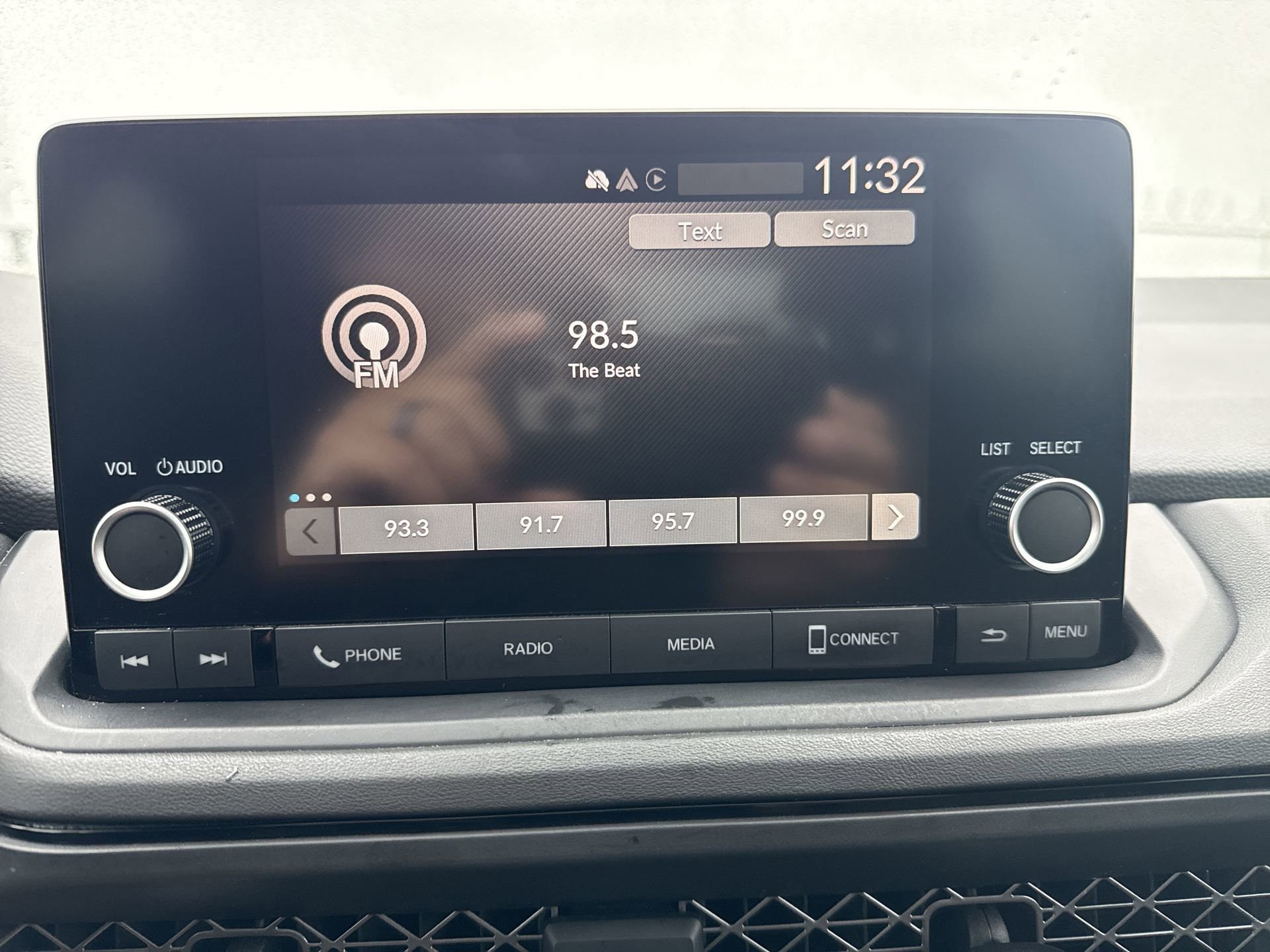 Used 2023 Honda Accord EX image 12