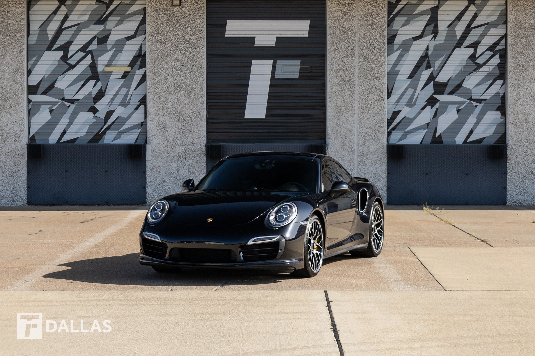 Used 2015 Porsche 911 Turbo S AWD/4WD image 5